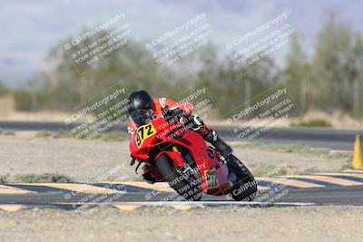 media/Nov-16-2025-Race Pace (Sun) [[8c5fa54630]]/Verified Riders/2-Turn 7 (945am)/